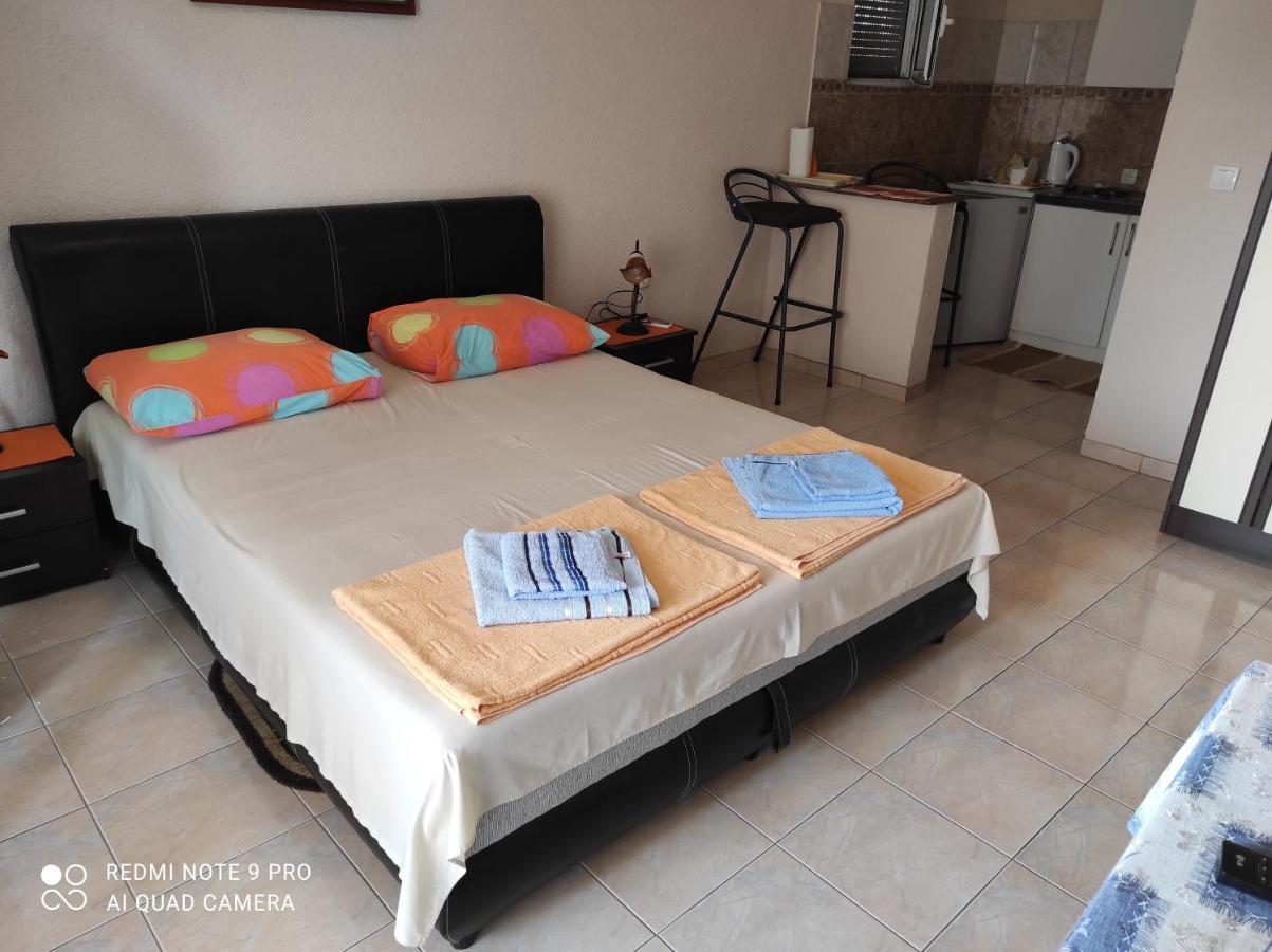 Apartments Anne Petrovac 외부 사진